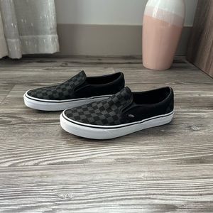 Like new Vans classic checkerboard slip-on in black check men’s 8